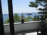 Warung Jemeluk & Home Stay