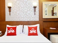 ZenRooms Cihampelas Otten