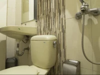 RedDoorz @ Cihampelas 3