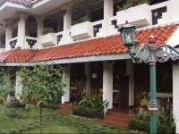 Taman Teratai Hotel