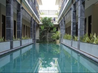 RedDoorz @ Pura Damak Malboro