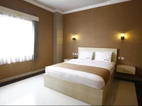 RedDoorz @ Kebayoran Lama