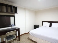 RedDoorz @ Lebak Bulus Raya 2