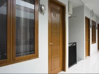 RedDoorz near Ragunan Zoo