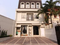 The Guesthouse Mediapura at La Maison dIlona Radio Dalam Pondok Indah