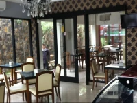 Viure Cafe and Guesthouse