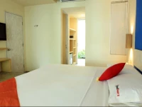 RedDoorz Near Kuta Square