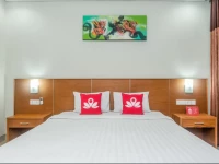 ZenRooms Kuta Poppies Lane