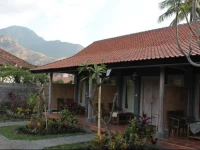 Ode Resto Guesthouse