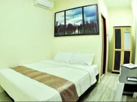 Peterongan Residence