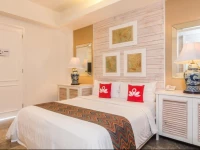 ZenRooms Petitenget Umasari