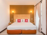 ZenRooms Seminyak Batu Belig