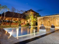 Bebek Tepi Sawah Restaurant & Villas