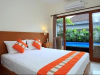 RedDoorz Near Raya Petiteneget