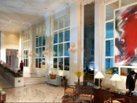 Shangri-La Apartments 3*