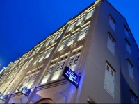 Bliss Hotel Singapore 3*