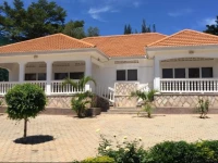 Muyenga Luxury Vacation Home