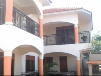 Jemin Apartments and Guest House
