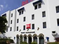 Ibis Gare Casa Voyageurs
