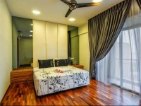 LSE @ JB Seaview Luxury Condo