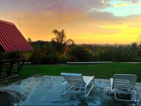 Pemandangan Indah Guest House