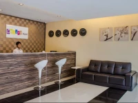 De Jaya Hotel, Pelangi Damansara