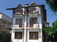 Esra Hotel 2*