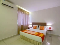 OYO Rooms Sentul KTM Station