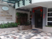 Hotel Seniman Sentul 3*