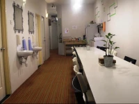 Submarine Guest House China Town