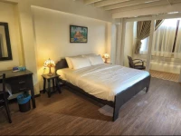 Heeren By The River Hotel