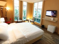 91 Street Boutique Inn