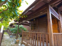 Adina Drive In Motel