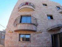 Fawlty Towers Hostel