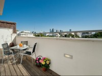 SeaNRent Bauhaus in the Heart of the City