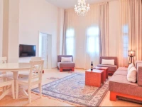 The Clock - Tel Aviv-Jaffa Vacation Rooms & Apartments