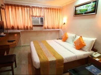 OYO Rooms VS Hospital Paldi