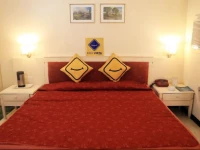 Vista Rooms at College Road Ellis Bridge