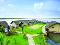 Emarald Island Floating Resort, Alleppey