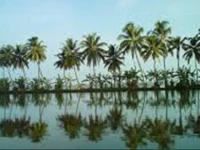 Lake n Waves Houseboat Daycruise