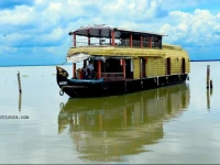 Pearlspot Houseboats