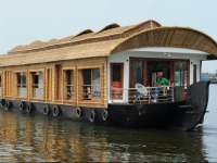 Riverland Leisures Houseboats