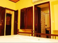 Tharavad House Boats