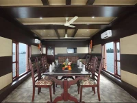 Trium Resorts & Trium Houseboat