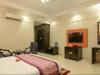 OYO Premium Near Dukle Hospital Candolim