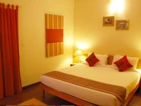 Sterling Suites - Langford Town