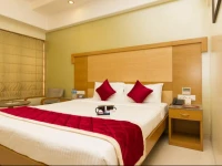 OYO Premium Majestic Gandhinagar