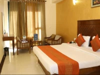 OYO Rooms Attawa Chowk Sector 42