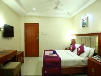 OYO Premium Arumbakkam Chennai