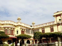 Mahal Rajwada Resort